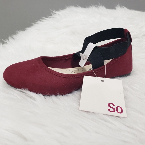 SO Brand Kohls Size 6.5 FLATS Burgundy Wine Maroon Black Gothic Fall Slip On - Picture 3 of 4